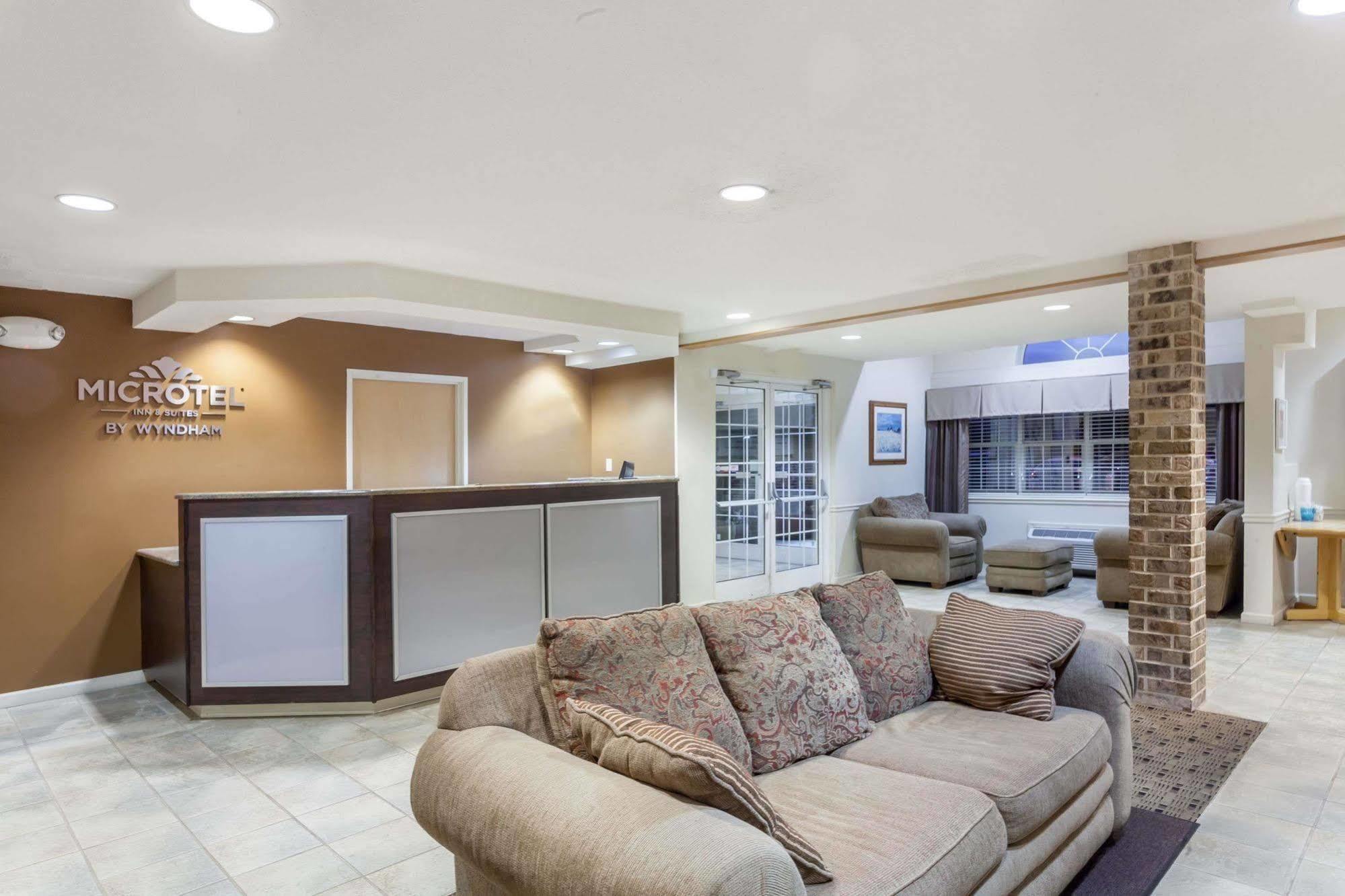 Microtel Inn & Suites By Wyndham Nashville Exteriér fotografie