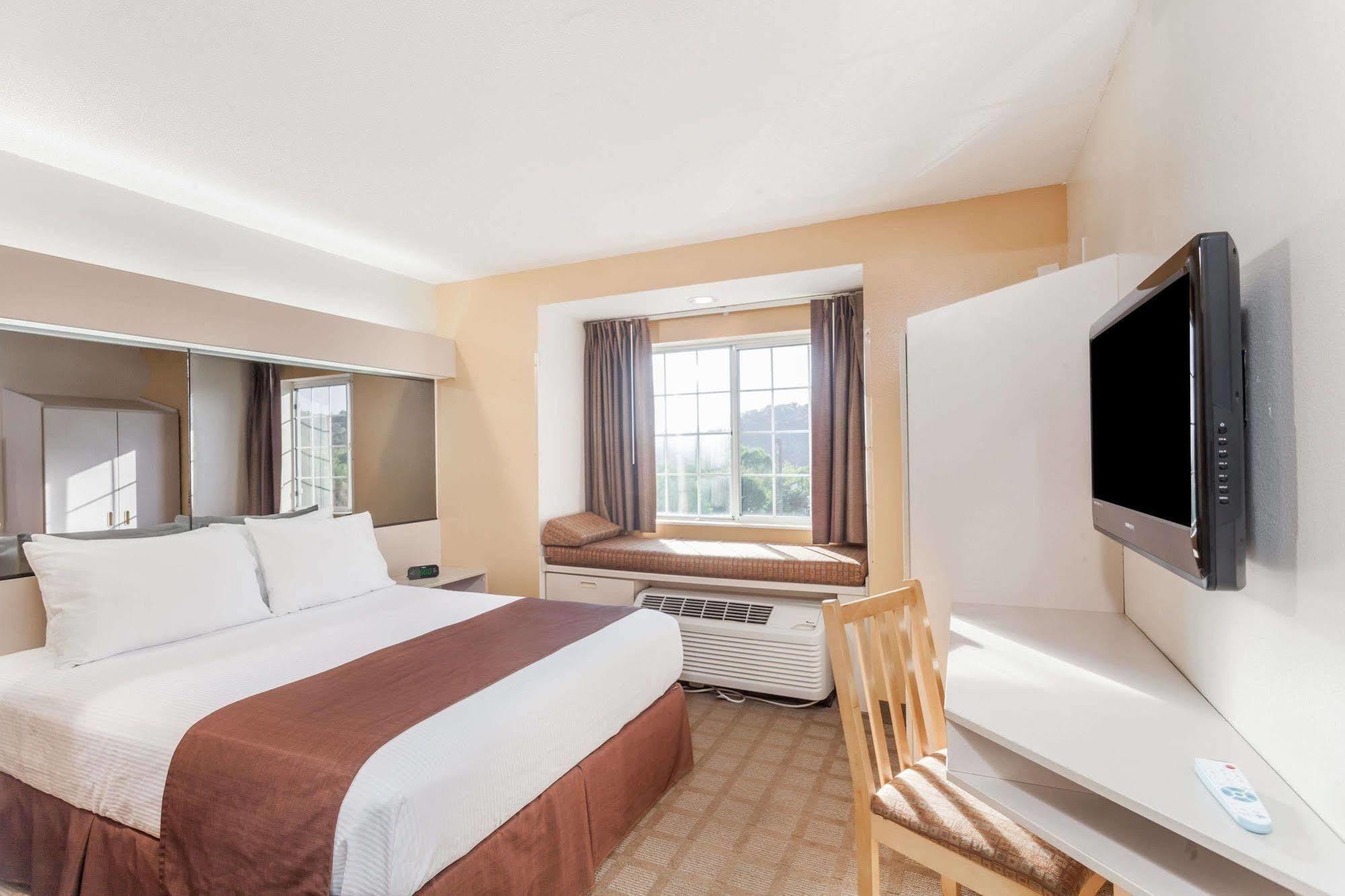 Microtel Inn & Suites By Wyndham Nashville Exteriér fotografie