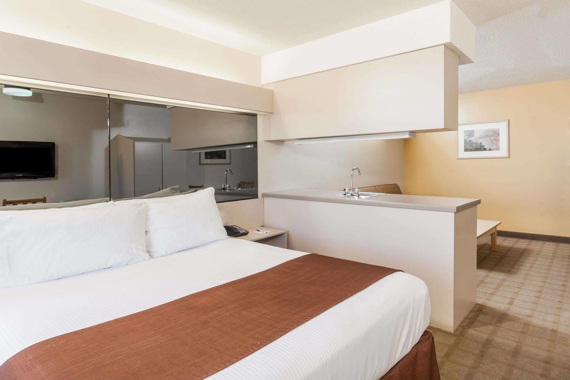 Microtel Inn & Suites By Wyndham Nashville Exteriér fotografie